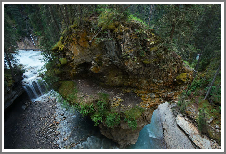 Am Johnston Canyon