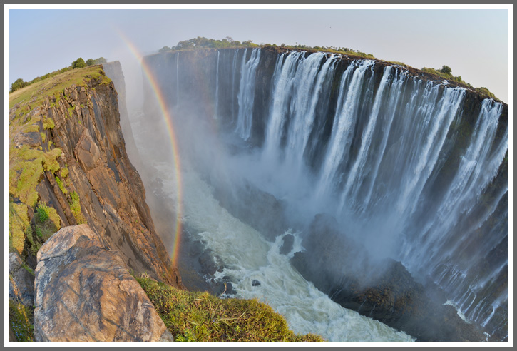 Die Rainbow Falls